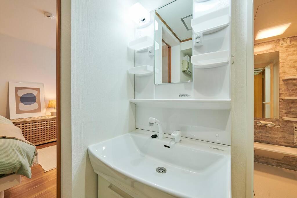 Апартаменты 上落合ハウス Kamiochiai House Токио Экстерьер фото