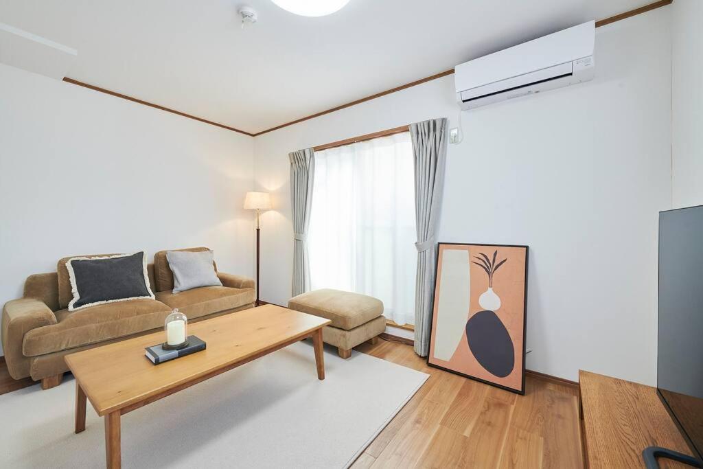 Апартаменты 上落合ハウス Kamiochiai House Токио Экстерьер фото