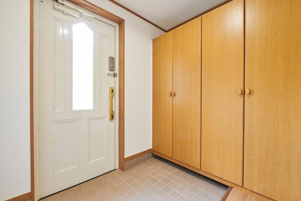 Апартаменты 上落合ハウス Kamiochiai House Токио Экстерьер фото
