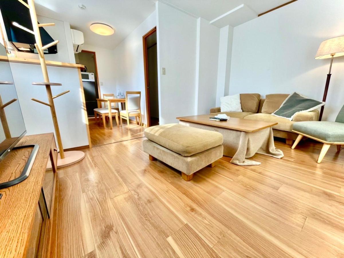 Апартаменты 上落合ハウス Kamiochiai House Токио Экстерьер фото